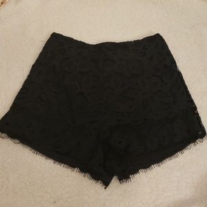 Lace dress shorts